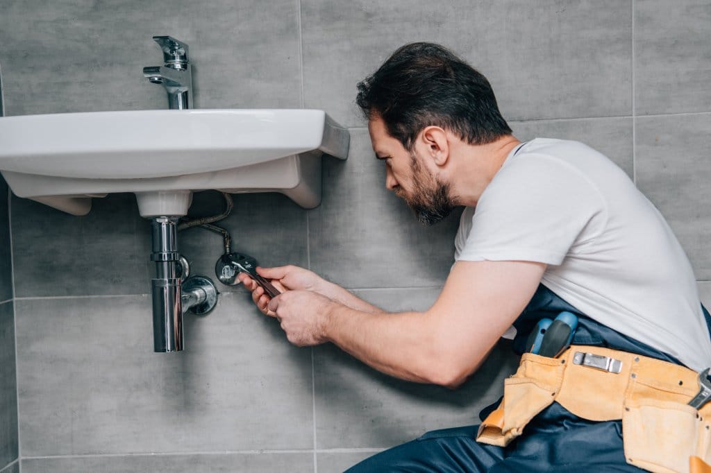 حماية منزلك من خطر تسربات المياه مع خدمات كشف متخصصة في مكة