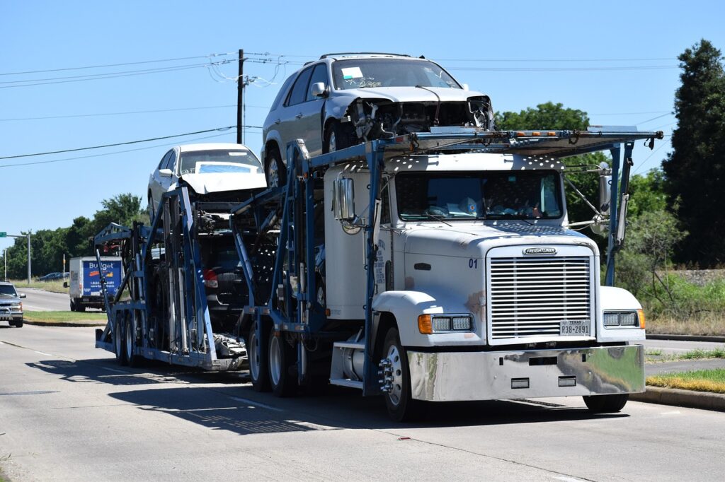 ما هي أهم المعايير لاختيار شركة نقل العفش المناسبة في جدة؟