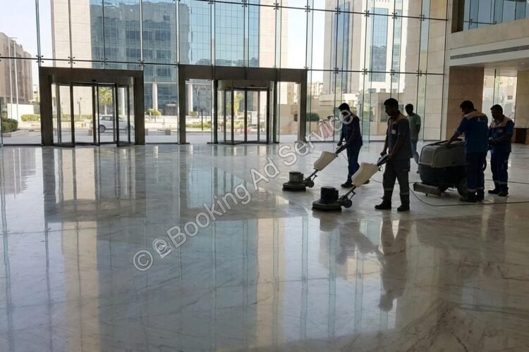 سر اللمعان الدائم: كيف تعيد شركة جلي رخام بالرياض الحياة لأرضياتك؟