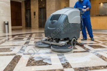 جلي البلاط: دليلك المتكامل لأرضيات متألقة وبيئة منزلية نظيفة تدوم طويلاً