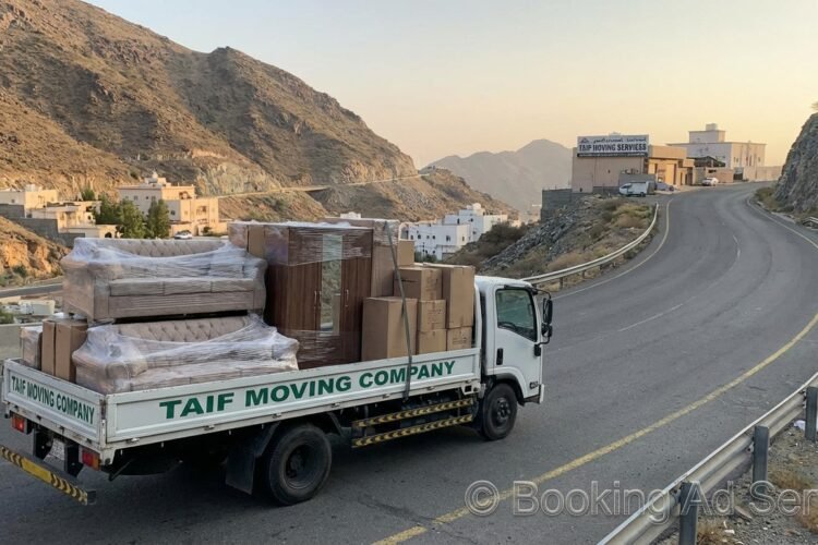 الانتقال السهل في مدينة الورد: دليلك الشامل لخدمات نقل العفش الاحترافية بالطائف
