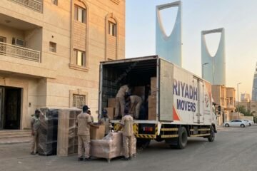 انتقالك في الرياض بلا هم: دليلك الشامل لاختيار [أفضل شركة نقل عفش](https://booking-adservice.com/الرياض/شركة-نقل-عفش-بالرياض/) بأسعار تنافسية
